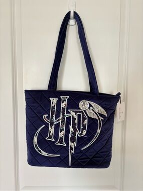 NWT Vera Bradley x Harry Potter Small Vera Tote – Forbidden Forest | Hedwig